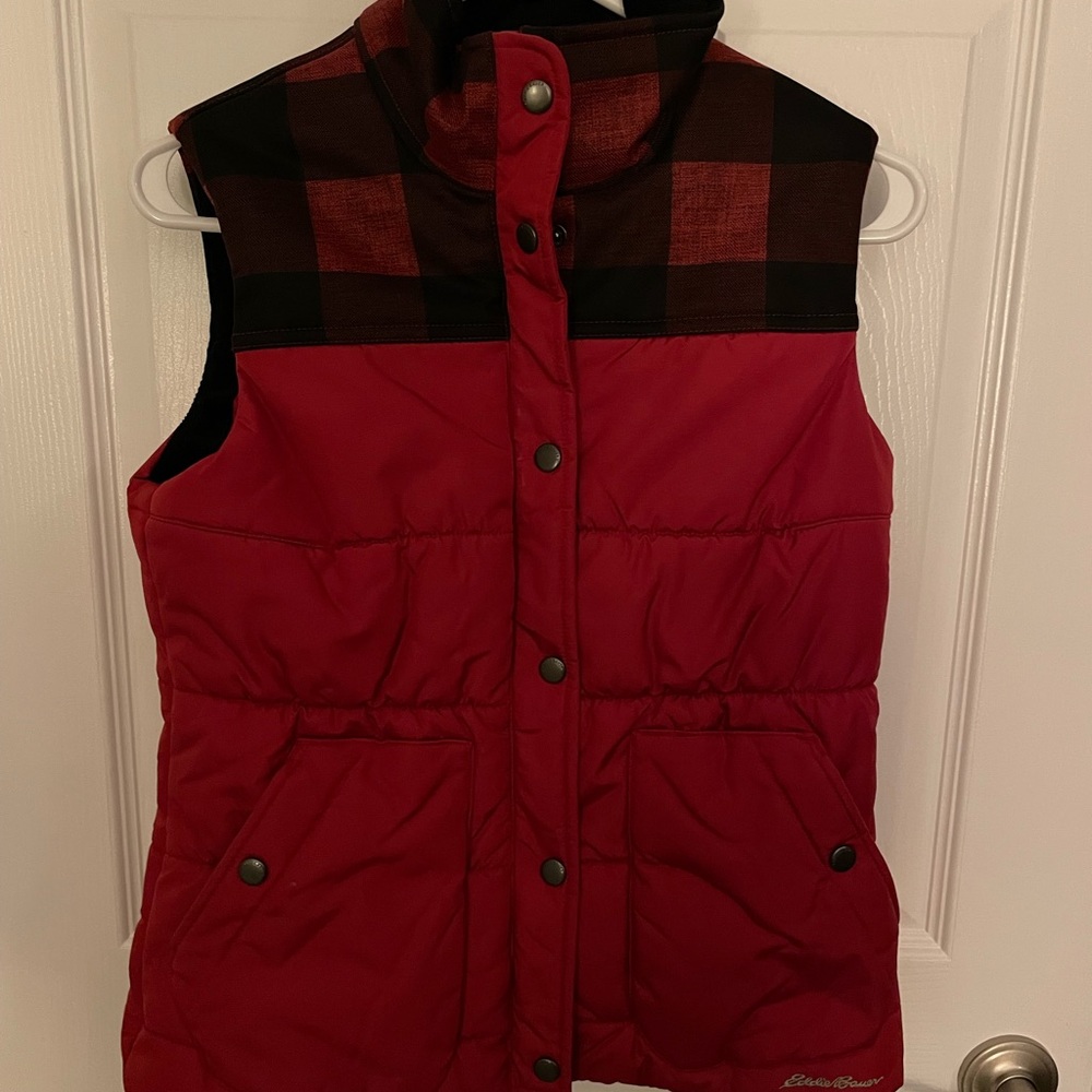 Eddie Bauer Red Plaid Puffer Vest - XS